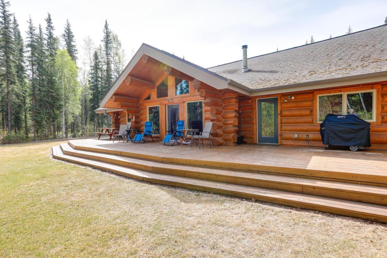 Riverside Log Cabin On-Site Aurora Viewing! North Pole Екстер'єр фото