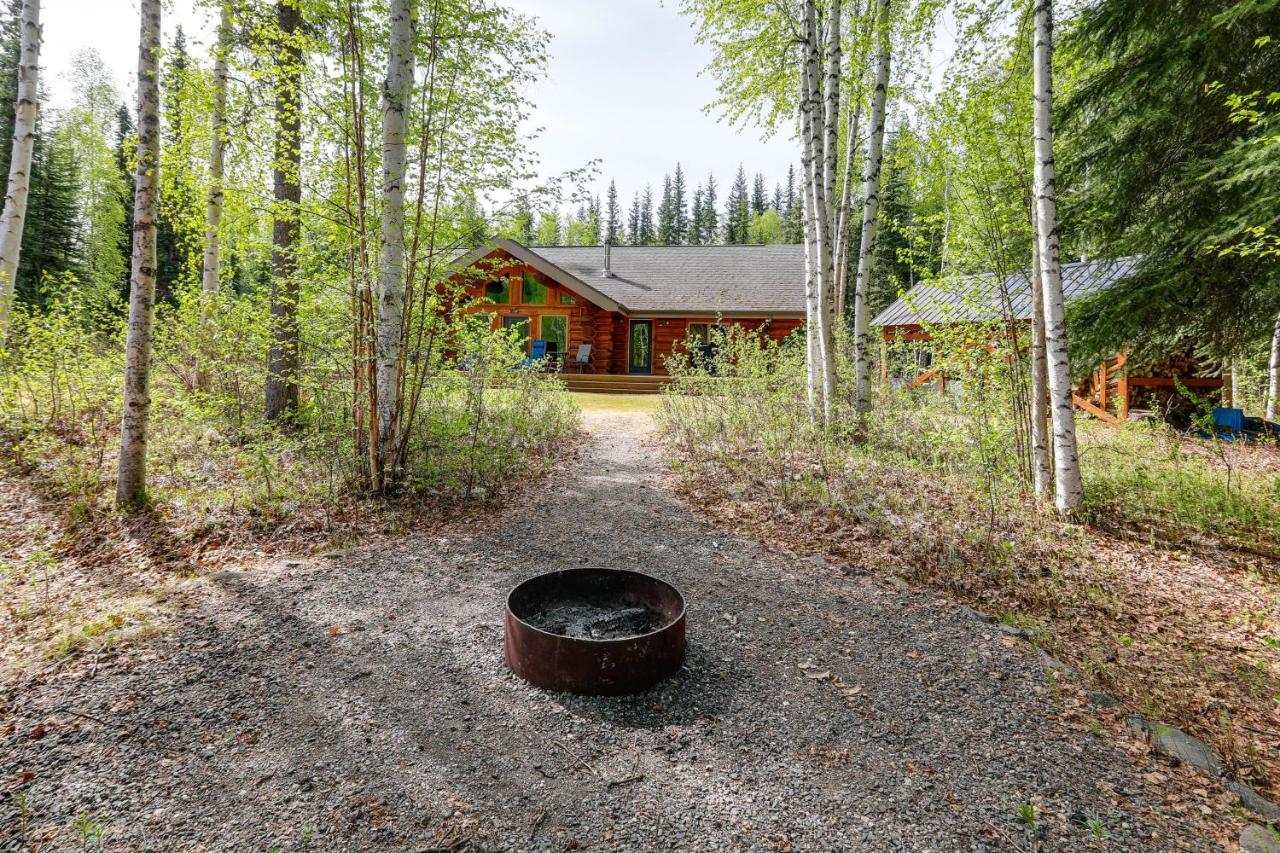 Вілла Riverside Log Cabin On-Site Aurora Viewing! North Pole Екстер'єр фото